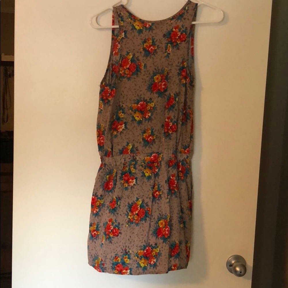 Floral shirt or dress - Picture 3 of 4